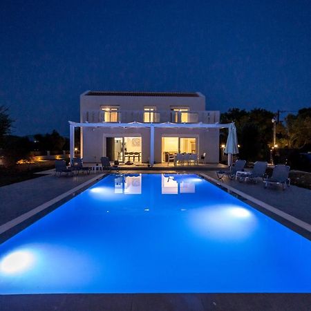 Villa Boviana With Private Swimming Pool Agios Sostis  Extérieur photo