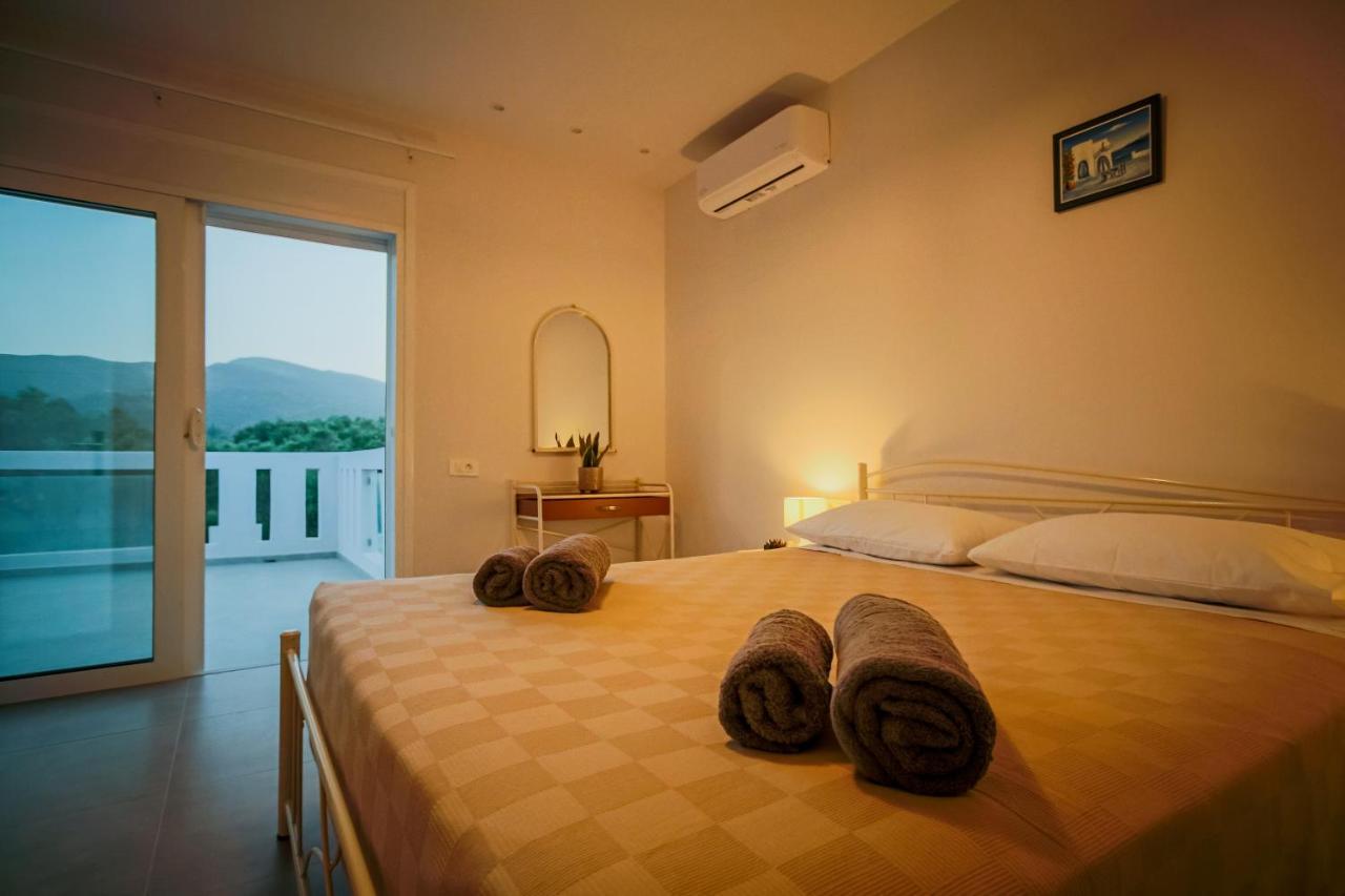 Villa Boviana With Private Swimming Pool Agios Sostis  Extérieur photo